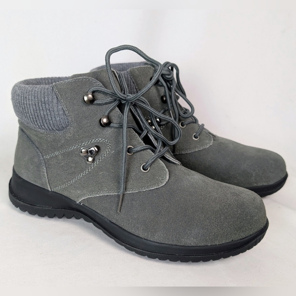 Wanderlust sz. 10M Leather Boston Ribbed Trim Cold Weather Winter Boots Shoes